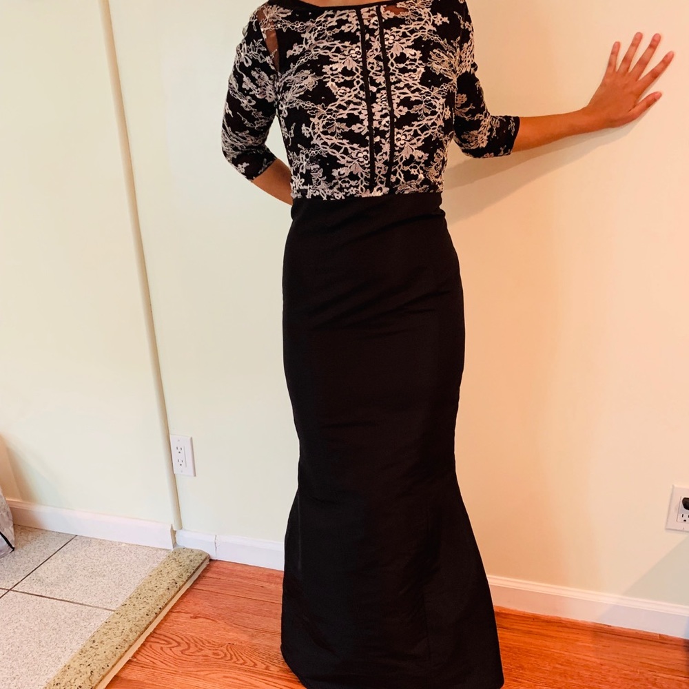 Carolina Herrera gown